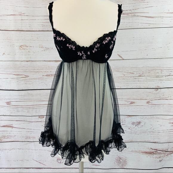 Victoria’s Secret black pink very sexy negligee